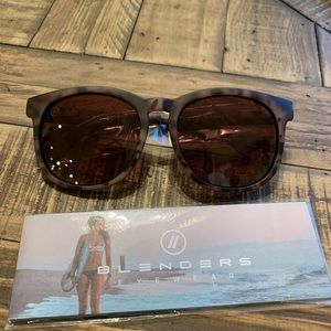 Blenders Sunglasses - Tiger Mark